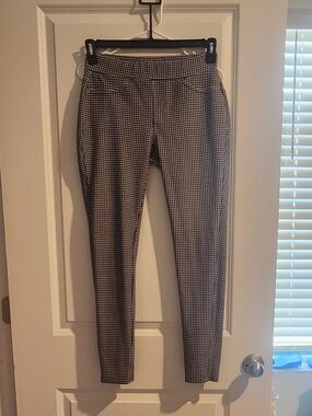 Michael Kors Black and White Houndstooth Skinny Pants